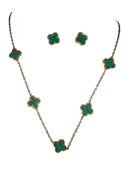 Conjunto trébol verde