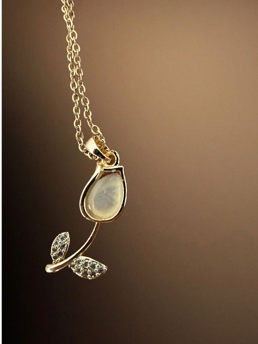 Alternativa collar en forma de Tulipán