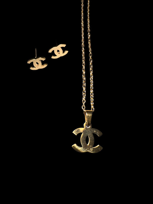 Conjunto collar y pendientes