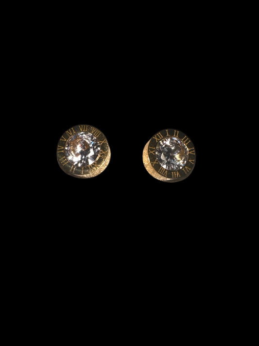 Pendientes brillantes redondos